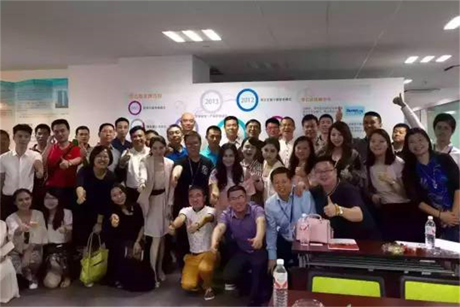 慶賀廣東電商商會(huì)來(lái)杭暨杭州電商名企考察交流思億歐圓滿落幕