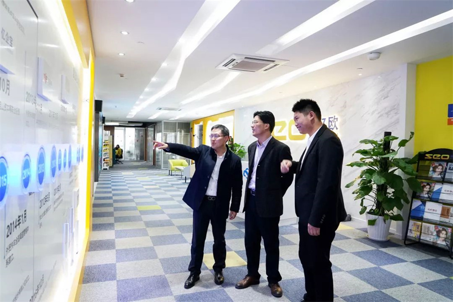 西安市商務(wù)局副局長(zhǎng)陳天如到訪思億歐