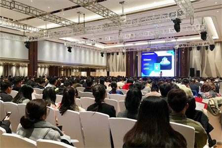 助力外貿(mào) 跨境未來 —— 外貿(mào)快車、外土司聯(lián)手助力臺州、溫州外貿(mào)