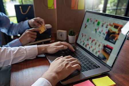 重磅！跨境人民幣結算首筆，成功辦理！多國挑戰(zhàn)，與美元“拉開距離”