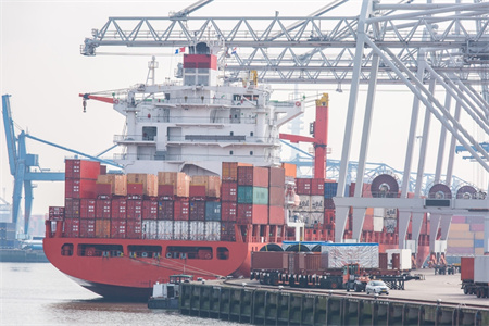 中國外貿(mào)“成績單”，給力！